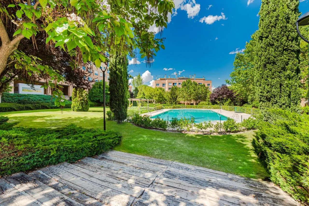 Apartment Las Huertas - Modern Accommodation In Madrid Conde Orgaz