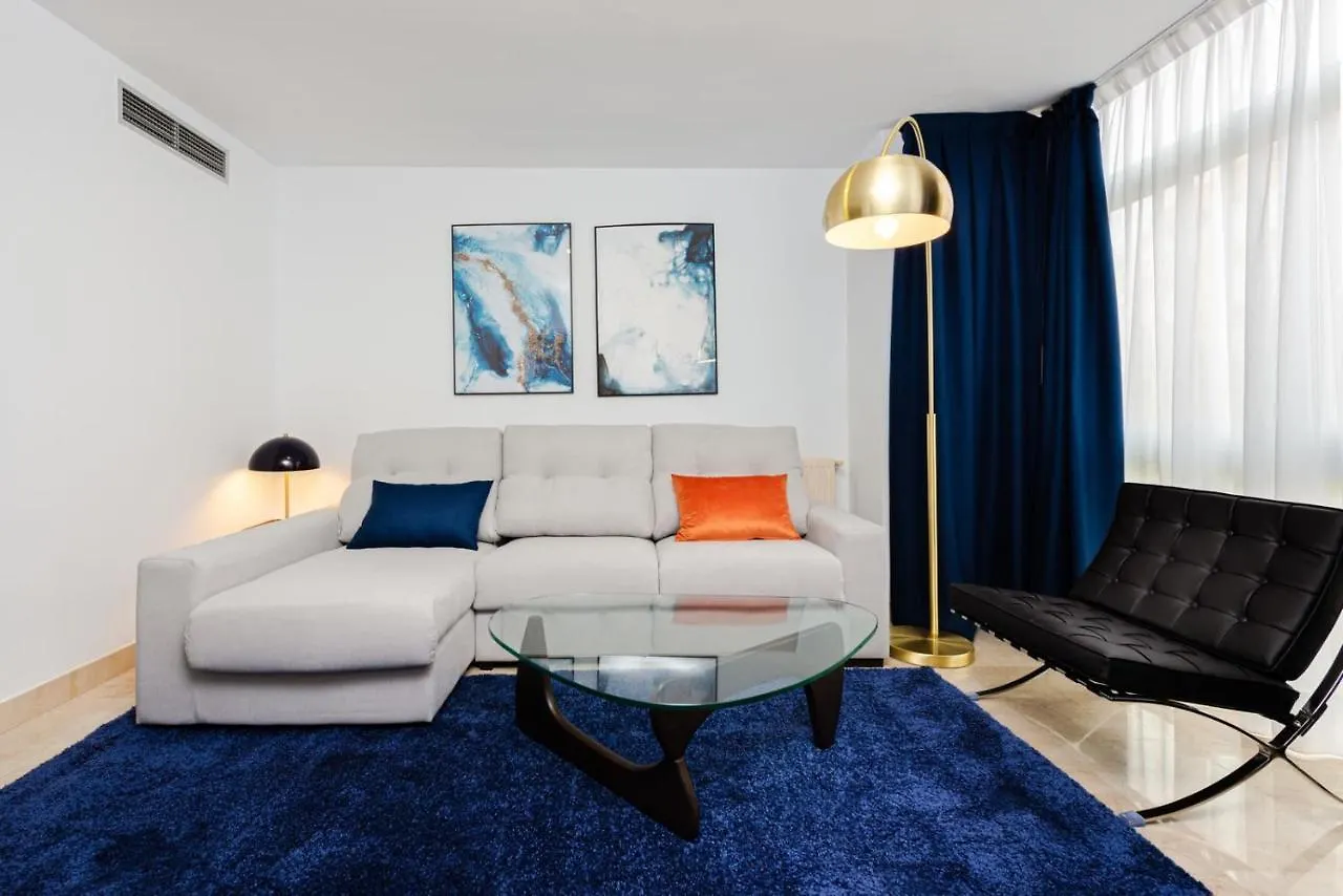 Las Huertas - Modern Accommodation In Madrid Conde Orgaz Apartment